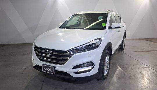 Hyundai • Tucson