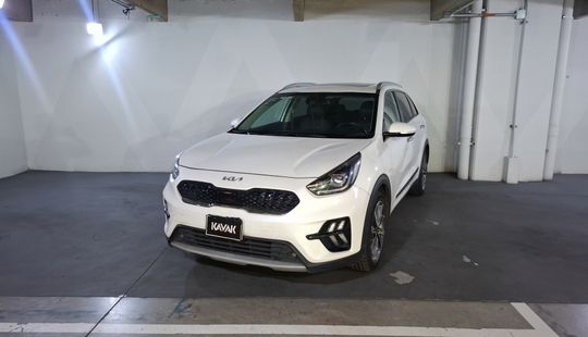 Kia • Niro