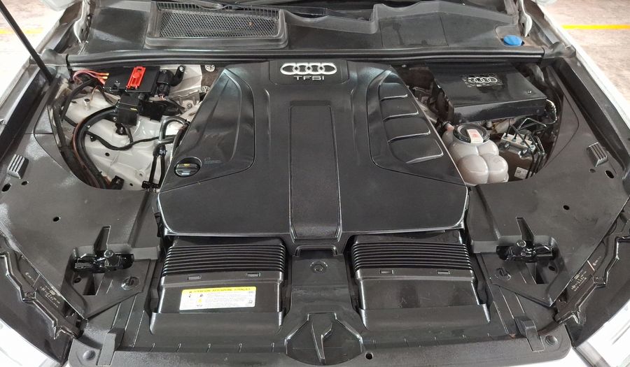 Audi Q7 2.0 TFSI DYNAMIC TIPTRONIC QUATTRO Suv 2016