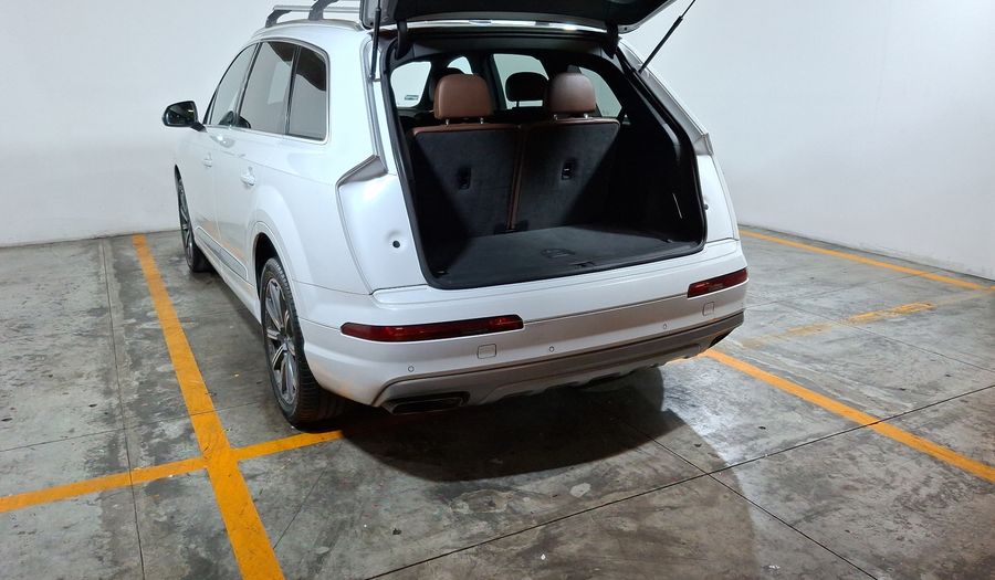 Audi Q7 2.0 TFSI DYNAMIC TIPTRONIC QUATTRO Suv 2016