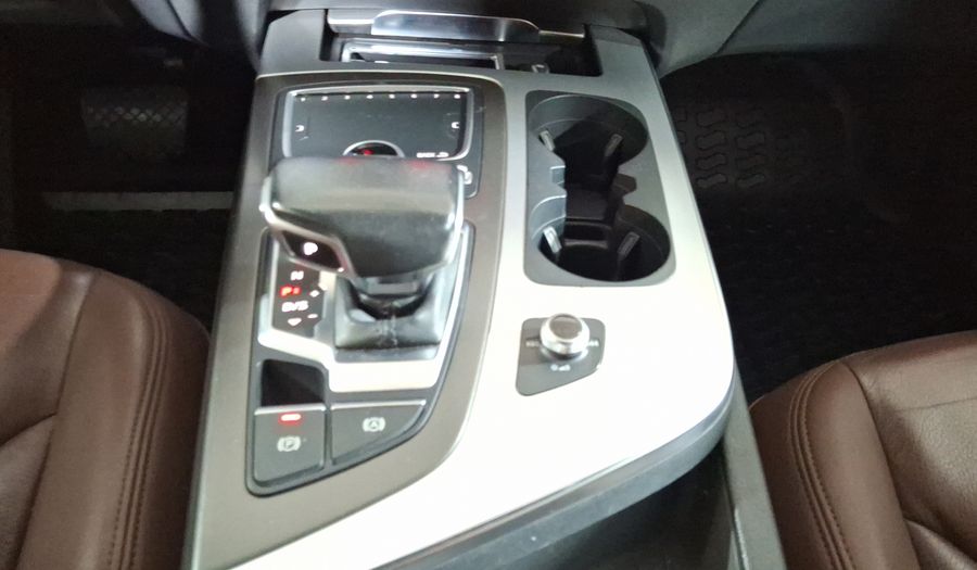 Audi Q7 2.0 TFSI DYNAMIC TIPTRONIC QUATTRO Suv 2016