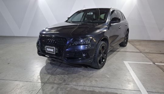 Audi • Q5