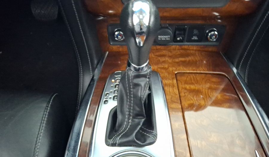 Infiniti Qx80 5.6 8 PASAJEROS AT 4WD Suv 2016