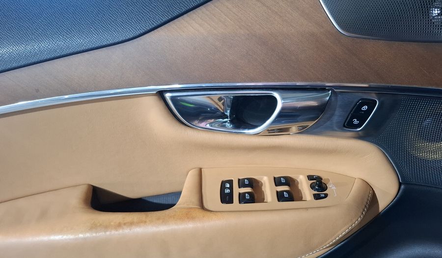 Volvo Xc90 2.0 INSCRIPTION T6 AWD AT Suv 2016