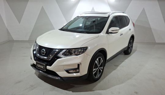 2018 • 87,454 km • Automático