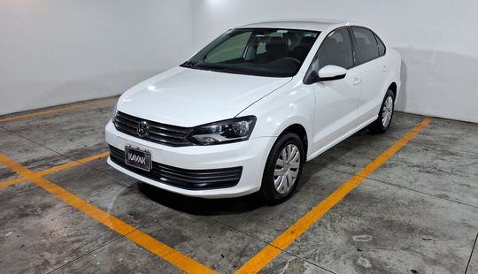 Volkswagen • Vento