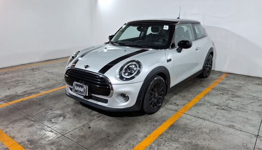 Mini • Cooper