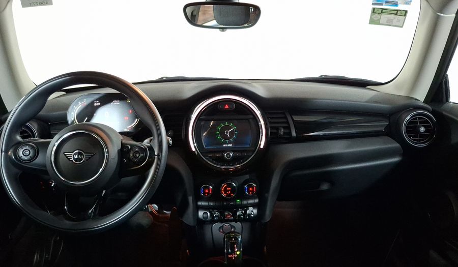 Mini Cooper 1.5 COOPER CHILI DCT Hatchback 2021