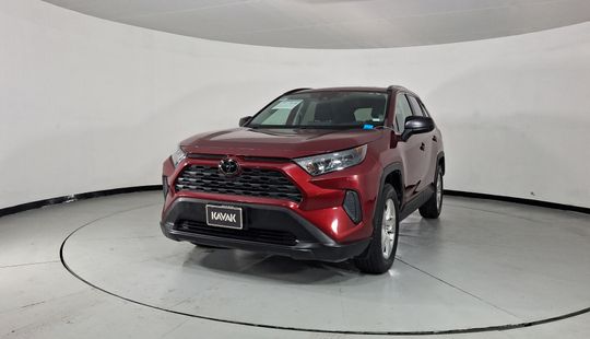 Toyota • RAV4