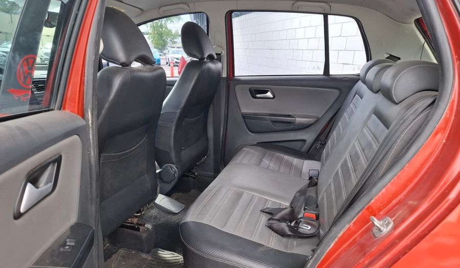 Volkswagen Crossfox 1.6 16V CROSSFOX HIGHLINE 2017 Hatchback