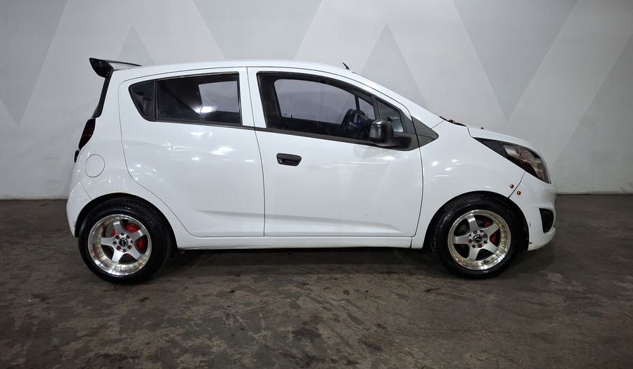 Chevrolet Spark Classic 1.2 LS A MT Hatchback 2017