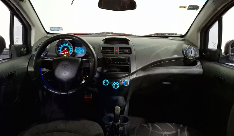 Chevrolet Spark Classic 1.2 LS A MT Hatchback 2017