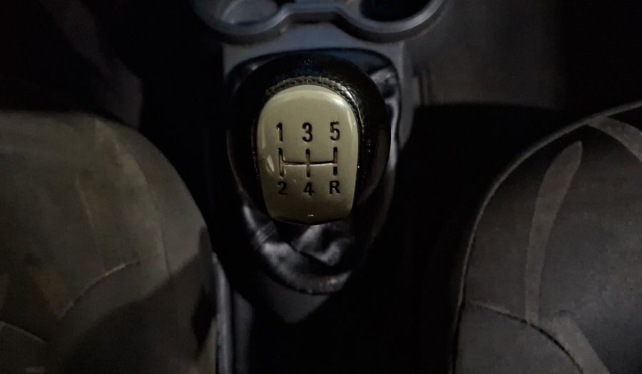 Chevrolet Spark Classic 1.2 LS A MT Hatchback 2017