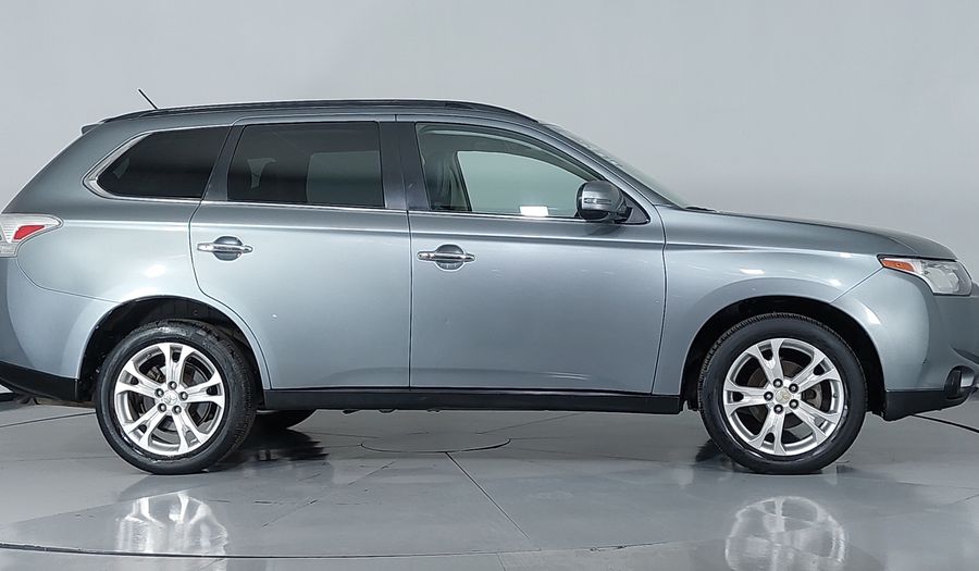 Mitsubishi Outlander 2.4 LIMITED Suv 2014