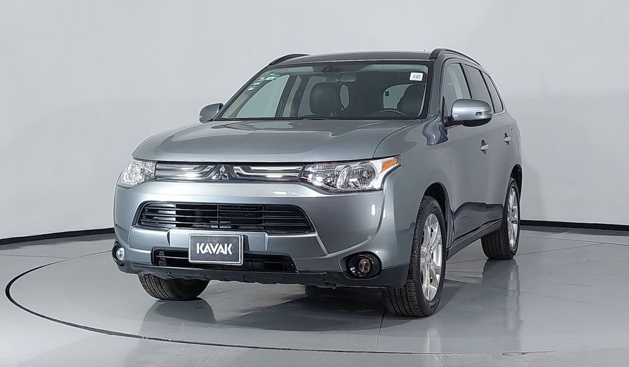 Mitsubishi Outlander 2.4 LIMITED Suv 2014