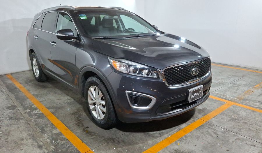 Kia Sorento 2.4 LX AT Suv 2017