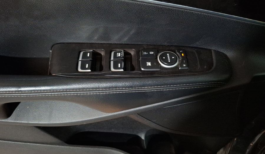 Kia Sorento 2.4 LX AT Suv 2017