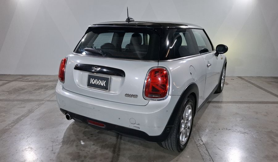 Mini Cooper 1.5 COOPER CHILI Hatchback 2019