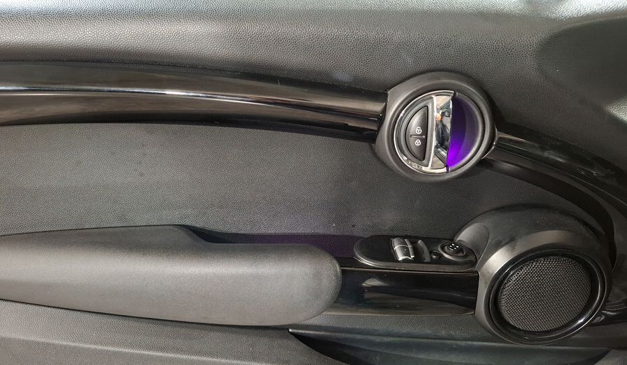 Mini Cooper 1.5 COOPER CHILI Hatchback 2019