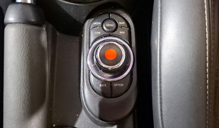 Mini Cooper 1.5 COOPER CHILI Hatchback 2019