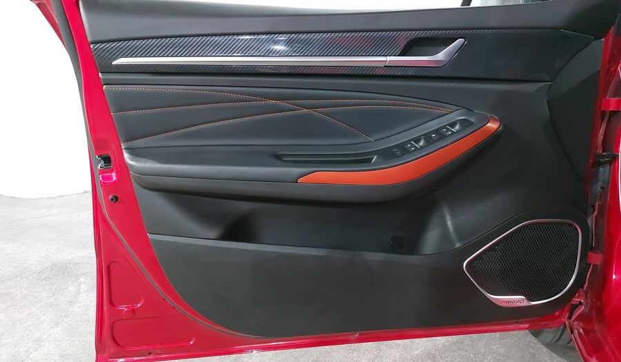 Omoda O5 1.6 GT LIFE DCT Sedan 2024