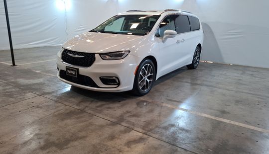 Chrysler • Pacifica