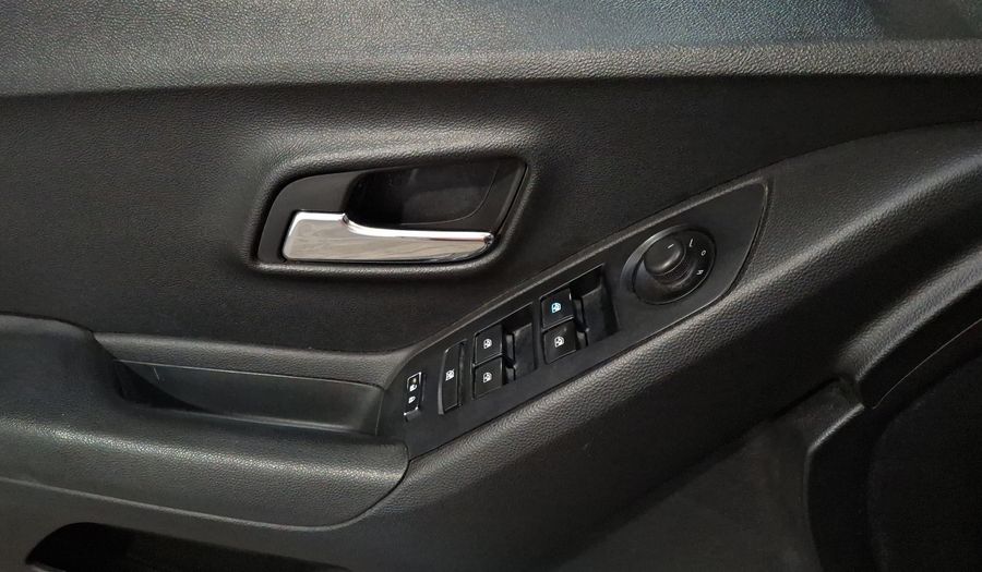 Chevrolet Trax 1.8 A LS MT Suv 2015