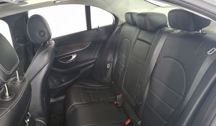 Mercedes Benz Clase C 2.0 200 CGI EXCLUSIVE AT Sedan 2017