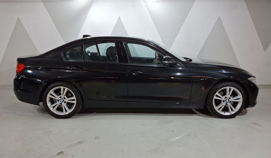 Bmw Serie 3 2.0 328I MODERN LINE Sedan 2013