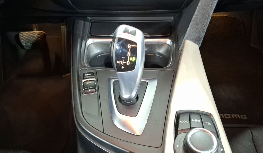 Bmw Serie 3 2.0 328I MODERN LINE Sedan 2013