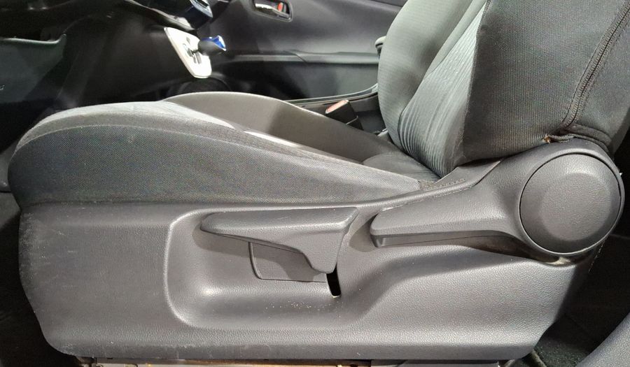 Toyota Prius 1.8 HYBRID BASE Hatchback 2017