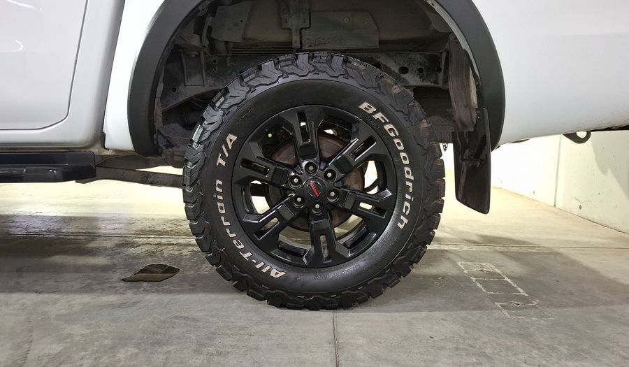 Nissan Frontier 2.5 PRO-4X AUTO 4WD Pickup 2021