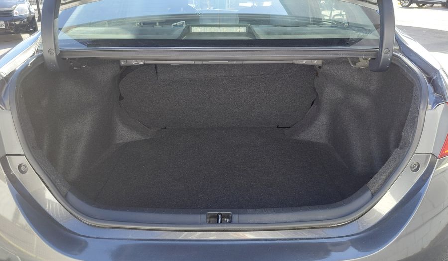 Toyota Corolla 1.8 XLI CVT Sedan 2014