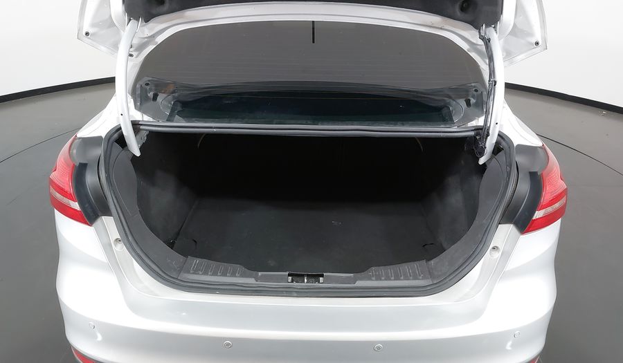 Ford Focus 2.0 SE FLEX AT Hatchback 2018