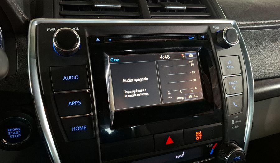 Toyota Camry 2.5 XLE L4 6AT Sedan 2015