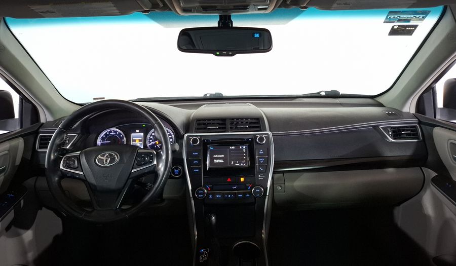 Toyota Camry 2.5 XLE L4 6AT Sedan 2015