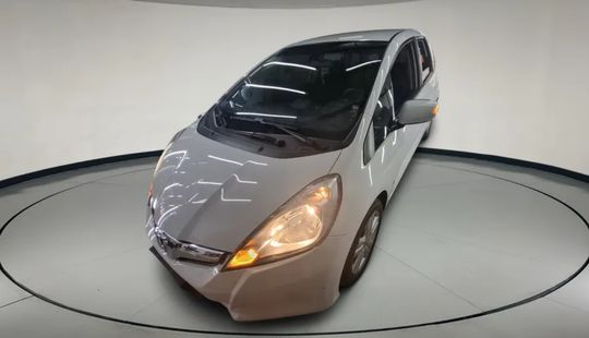 Honda • Fit