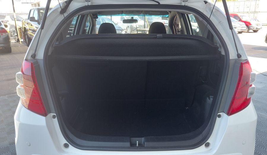 Honda Fit 1.5 EX MT Hatchback 2012