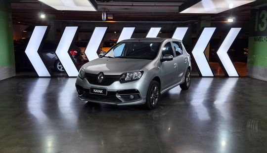 Renault • Sandero