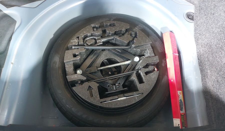 Volkswagen Polo 1.6 COMFORTLINE PLUS Hatchback 2021