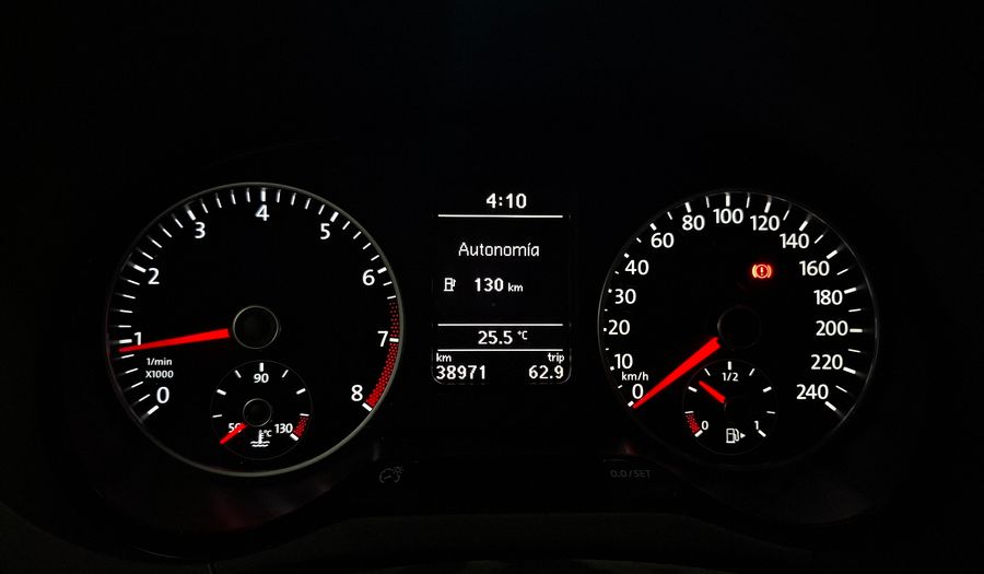 Volkswagen Fox 1.6 TRENDLINE Hatchback 2014