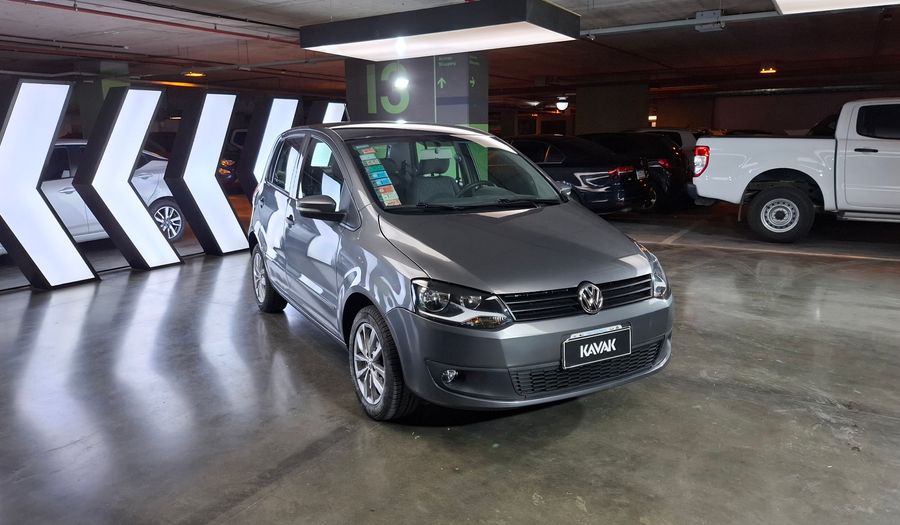 Volkswagen Fox 1.6 TRENDLINE Hatchback 2014