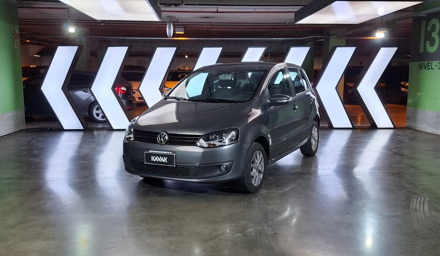 Volkswagen Fox 1.6 TRENDLINE Hatchback 2014