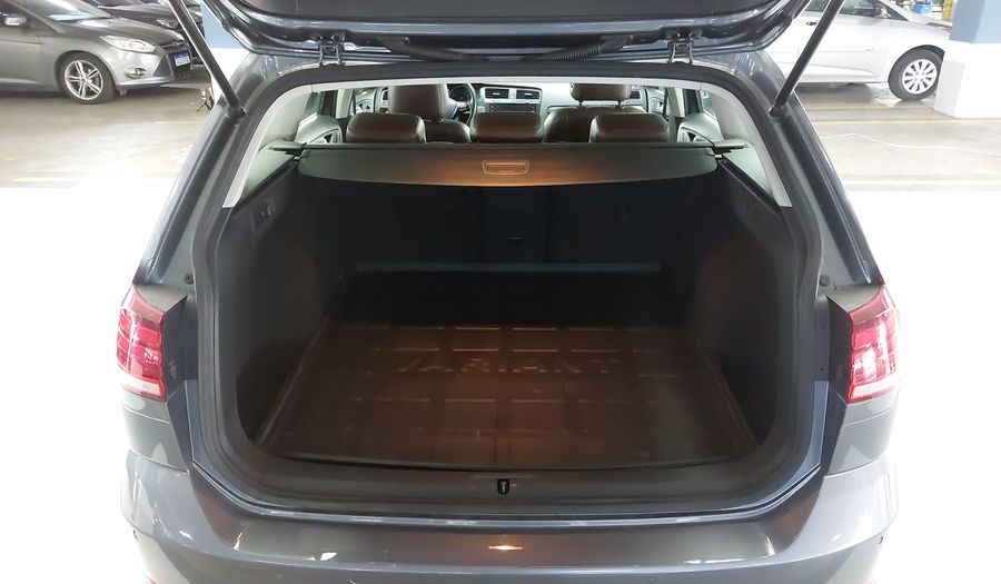 Volkswagen Golf 1.4 250 TSI COMFORTLINE VARIANT Wagon 2018