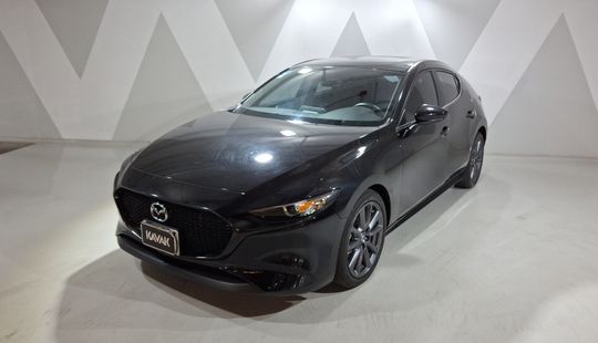 Mazda • Mazda 3