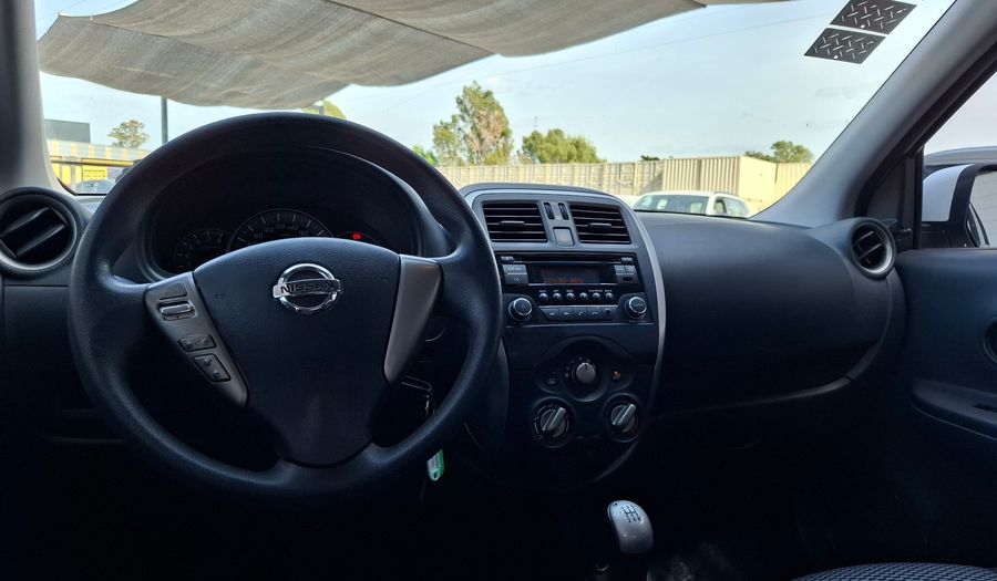 Nissan March 1.6 SENSE Hatchback 2017