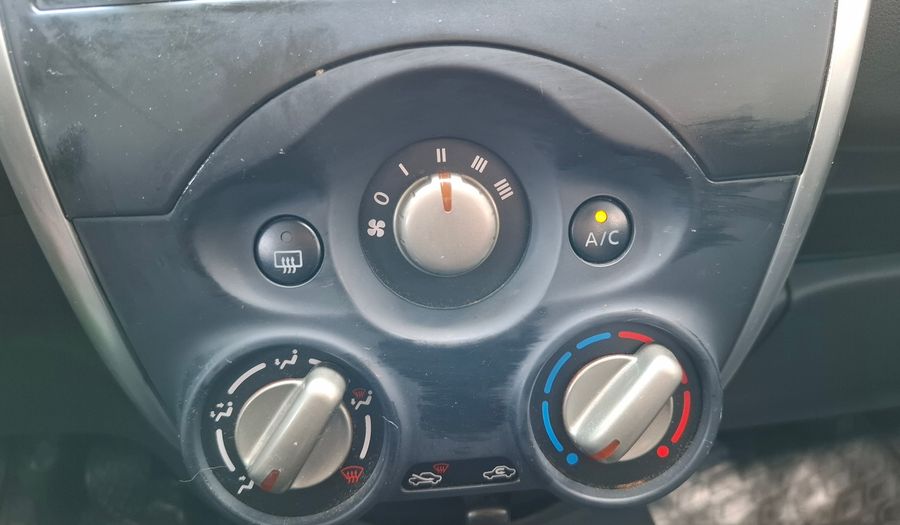 Nissan March 1.6 SENSE Hatchback 2017