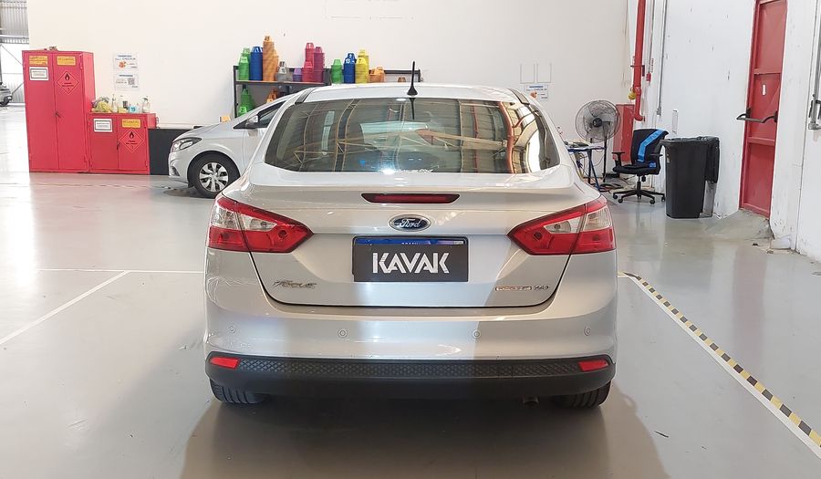 Ford Focus SE SEDAN POWERSHIFT Sedan 2015