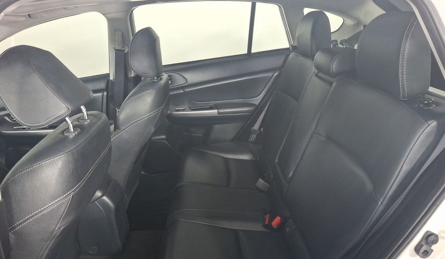 Subaru Xv 2.0 I LIMITED AWD CVT Hatchback 2015