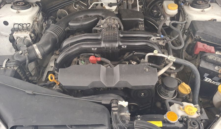 Subaru Xv 2.0 I LIMITED AWD CVT Hatchback 2015